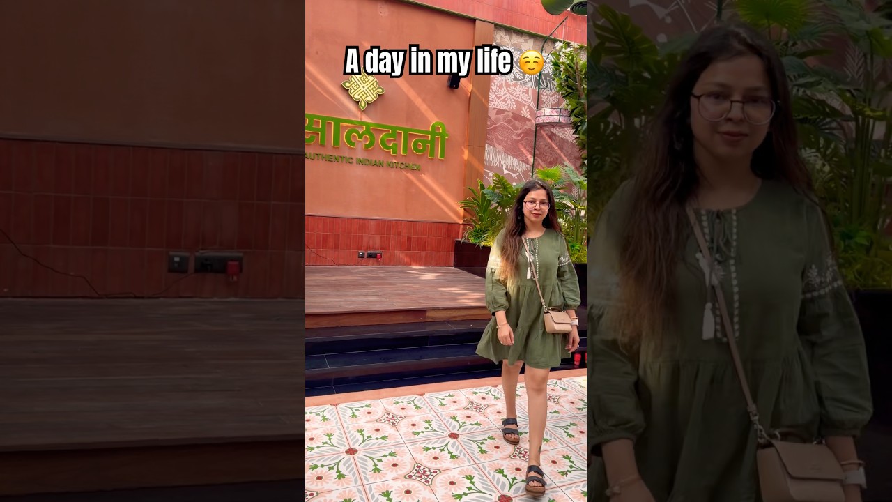#minivlog #musttry #place #restaurant #tastyfood #review #noida #beautiful #girl #shorts #vlog #10k