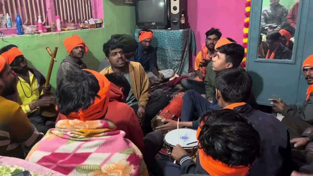 नाचत नाचत आली माझी जगदंबा_🔱🙇🏻‍♂️ #नवनाथ #जागरण #आदेश #अलखनिरंजन #अंबाबाई #अंबा #कानिफनाथ