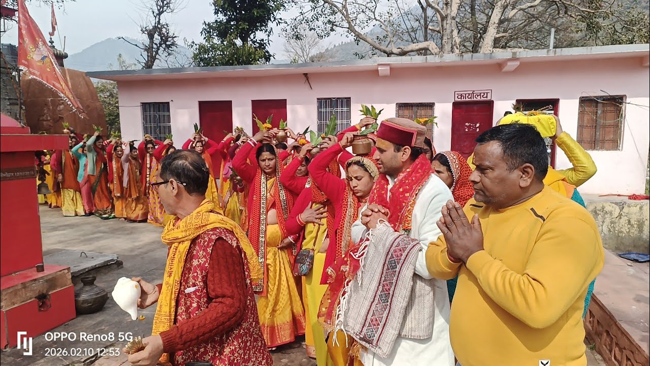 मां राजराजेश्वरी चंडिका(सिमली)मंदिर में श्रीमद्भभागवत कथा के शुभारंभ हेतु भव्य कलश यात्रा भाग-2💐🚩🙏।