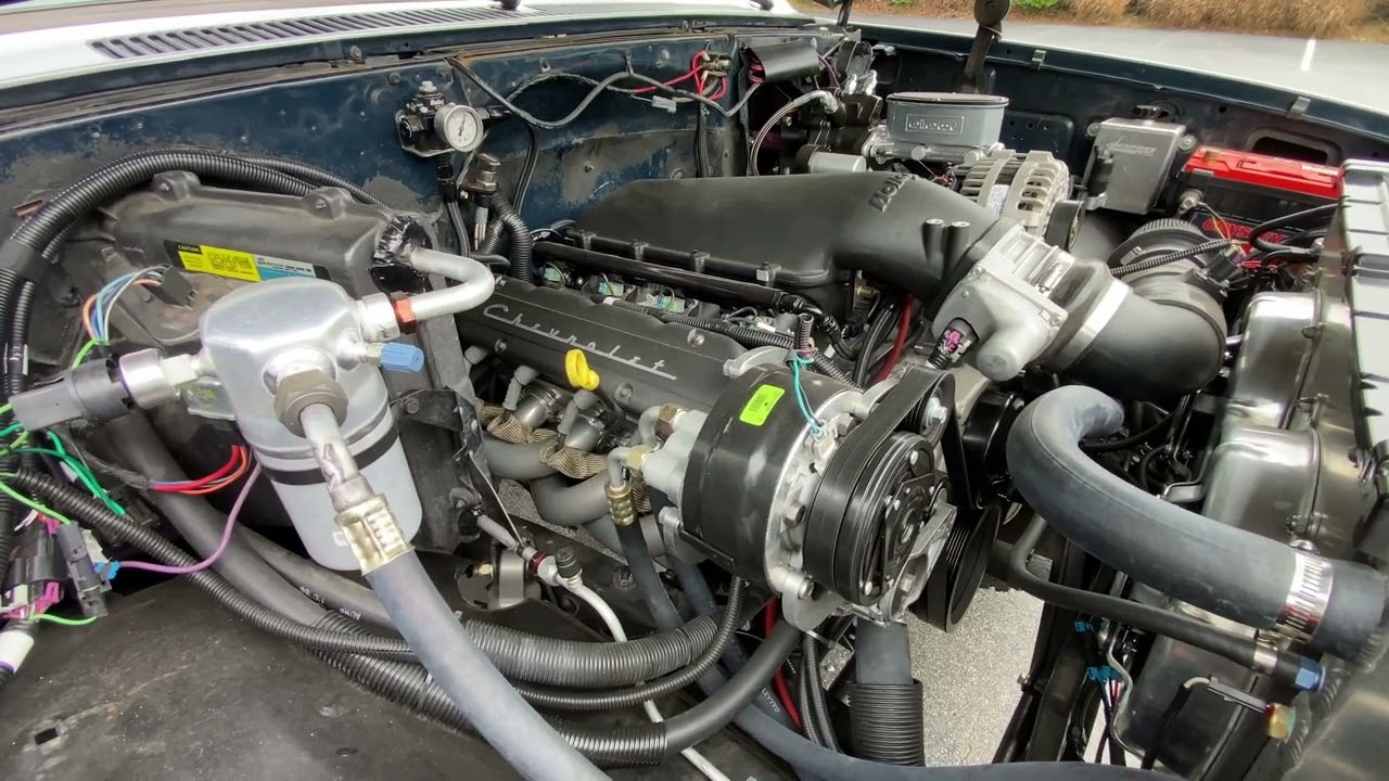 LS-Powered 1987 Chevrolet K5 Blazer Silverado | Engine