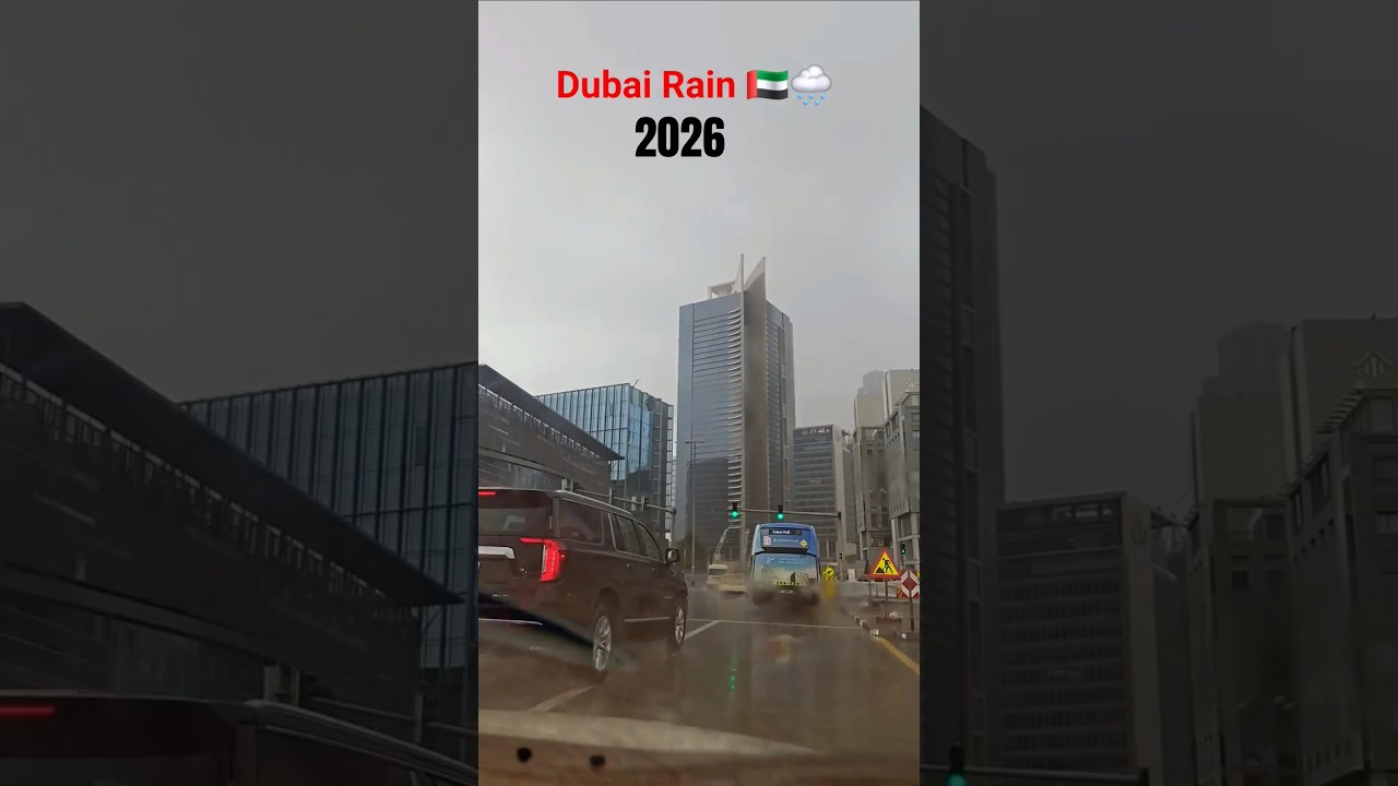 Beautiful Dubai Rain Video 2025🇦🇪🌧| #shorts #shortsfeed #beautiful #dubai #rain #video #2025 #uae