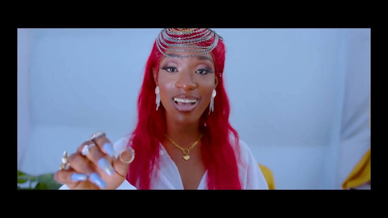 MYNA - FEMME BATTANTE (clip officiel)
