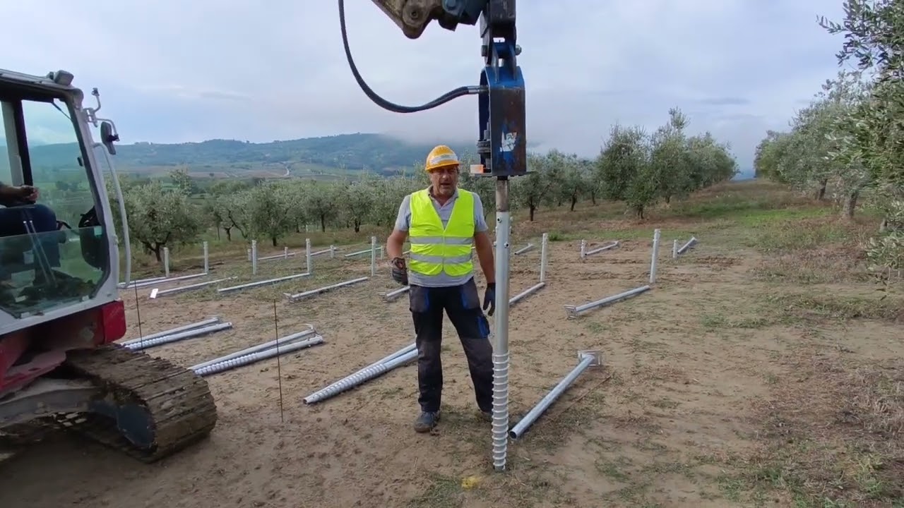 INSTALLAZIONE CON ESCAVATORE