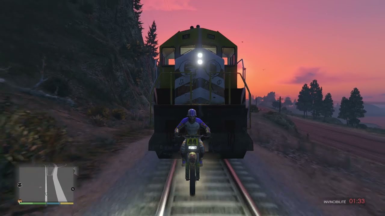 Moto vs Train