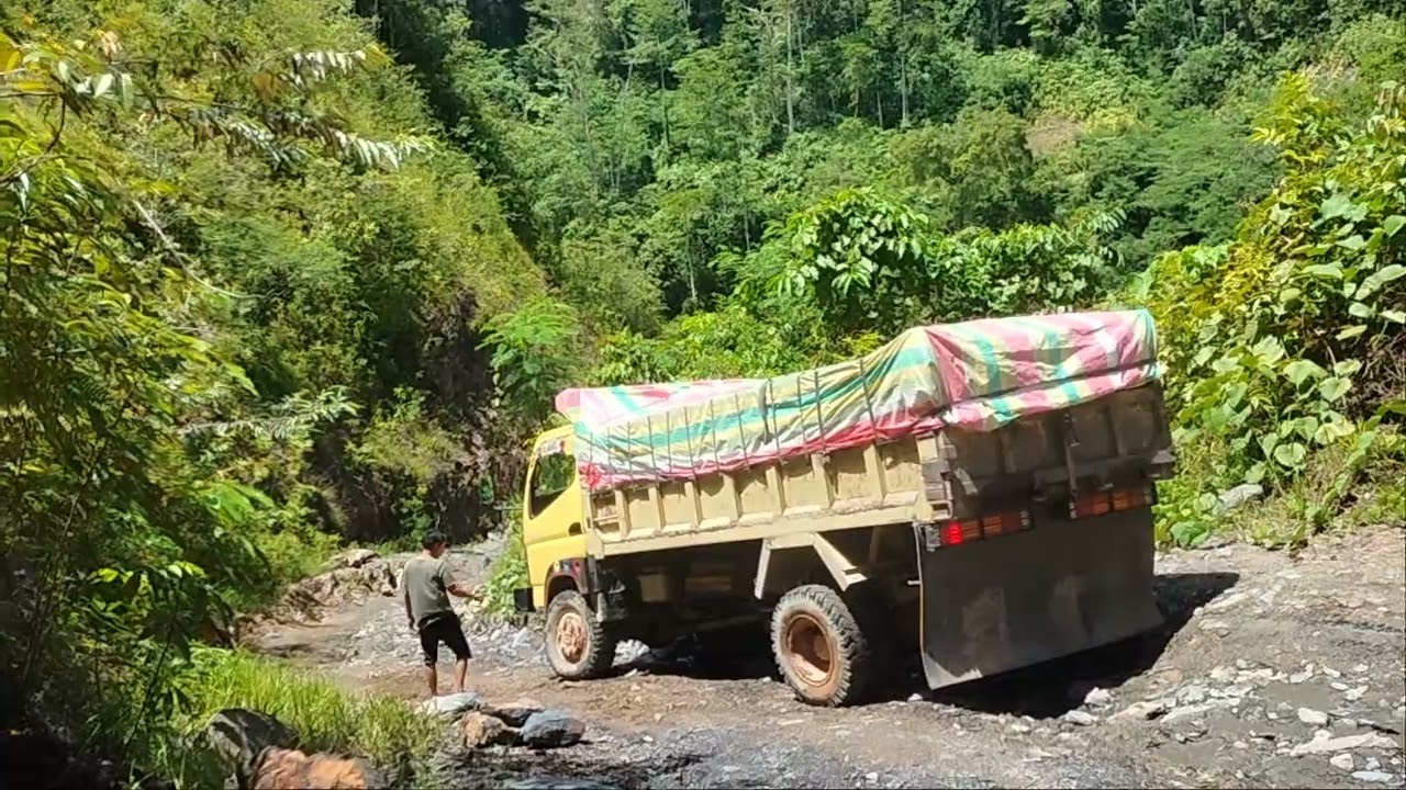 turunan kali kill !!!skil & nekat menjadi satu trans Papua punya cerita