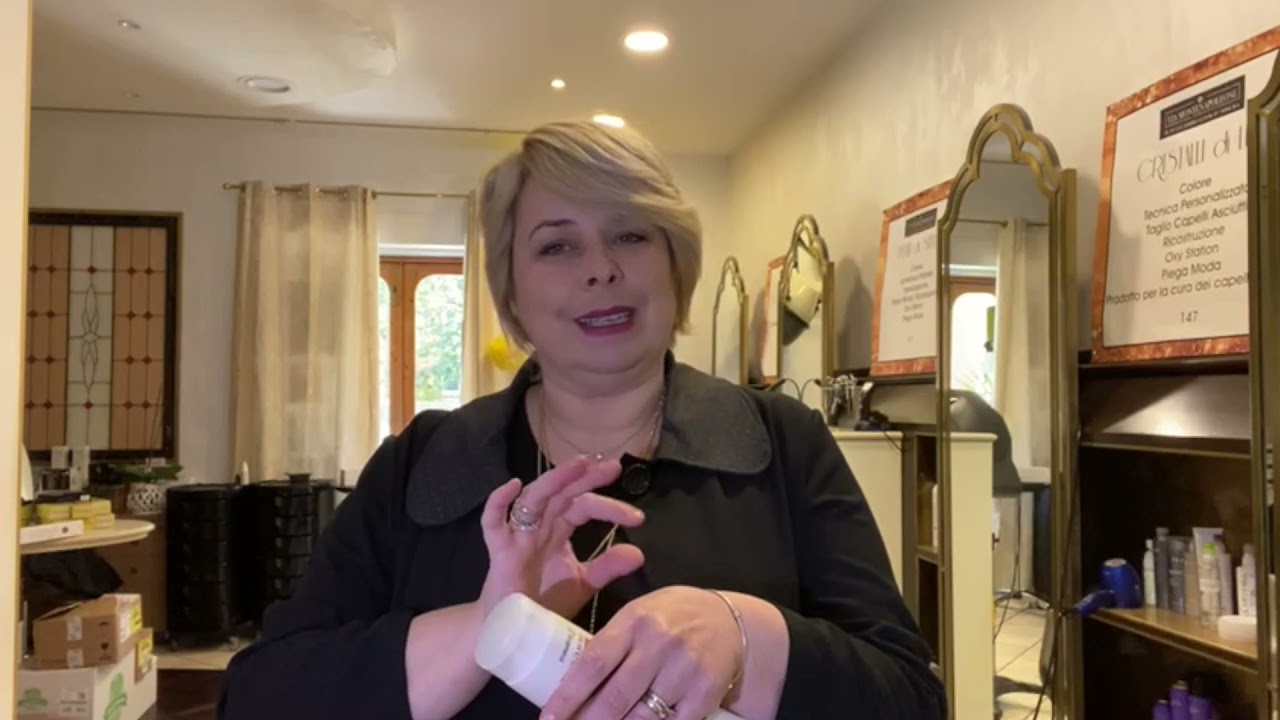 Mai pi&ugrave; capelli secchi e opachi!