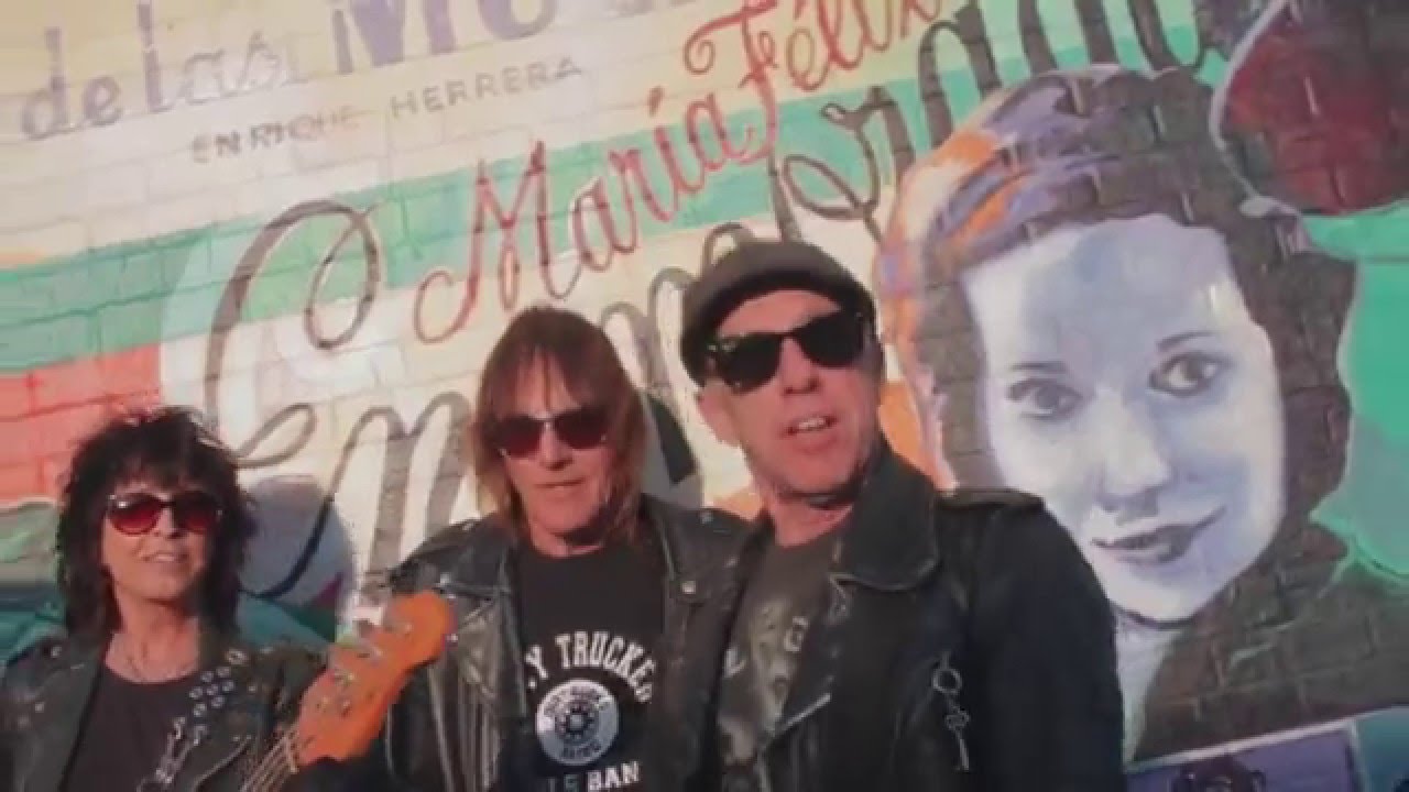 The Dogs - "Ain't Going Nowhere" Smelvis Records - A BlankTV World Premiere!
