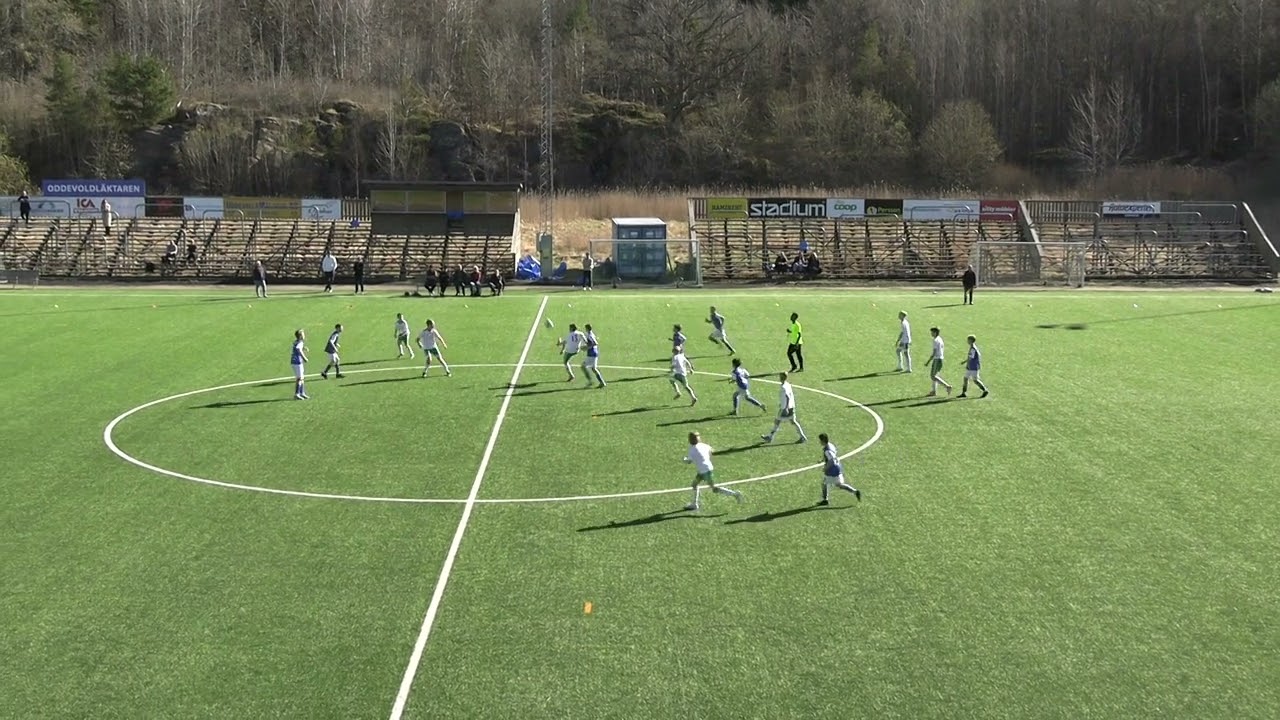 12/4 2025 Träningsmatch IK Oddevold P11 vs Råda BK Match nr 1