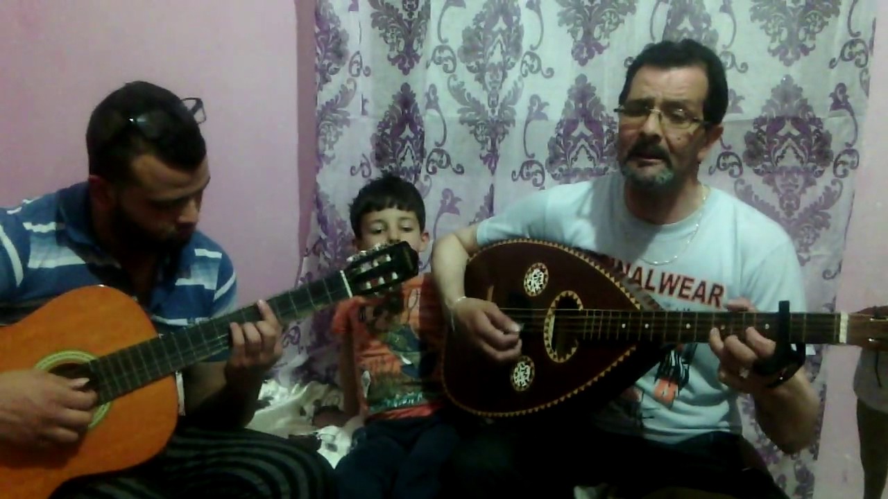 Tahar Sadoudi chante 🎼🎼 🎶 Ulac Smah Ulac 🎼🎼 🎶 Dédié En hommage aux victimes du printemps noir