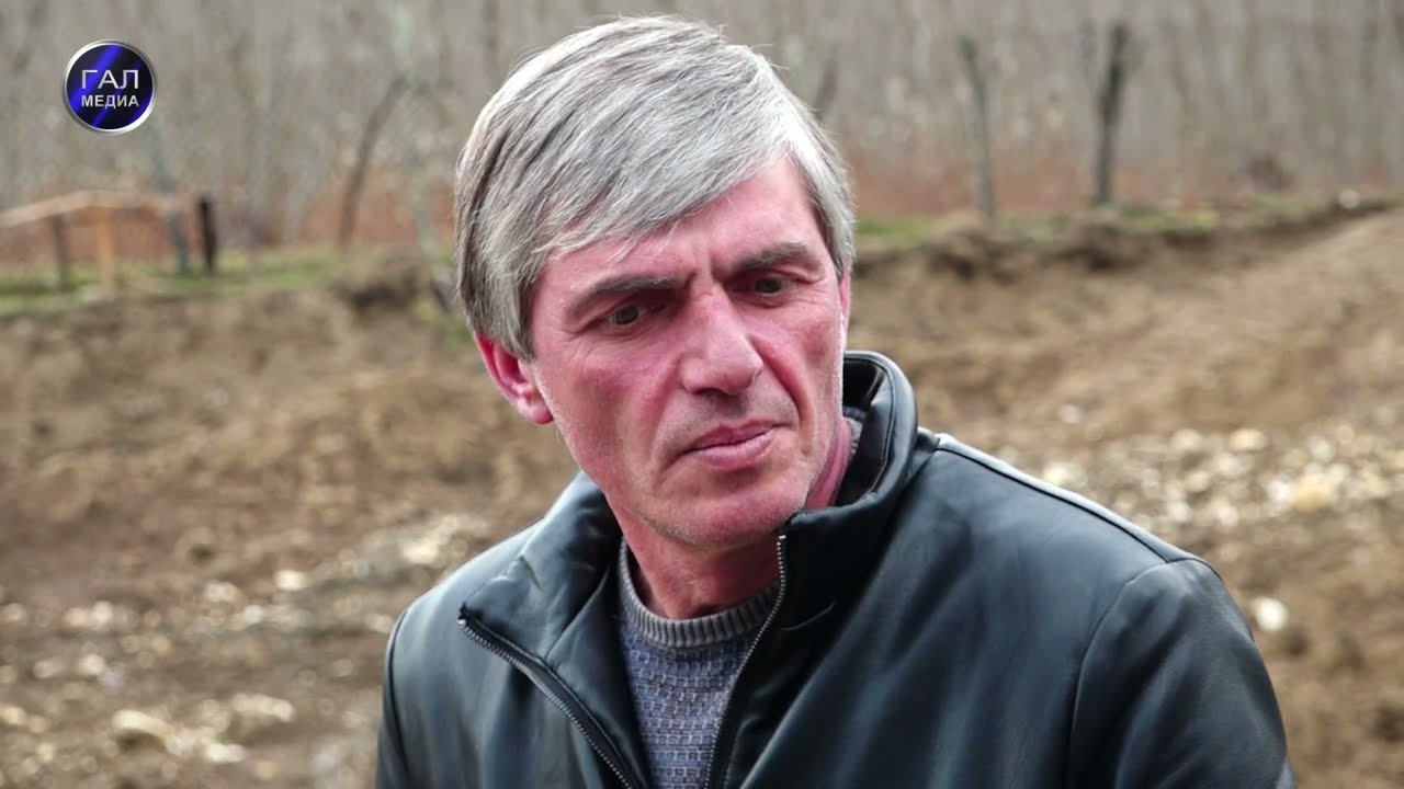 Жители села Аберкыт ждут полного восстановления дороги с Галом.