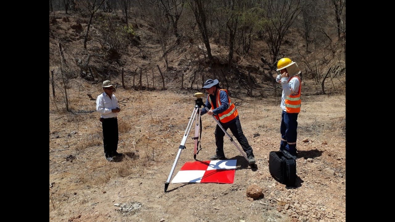 Procesamiento de puntos GNSS con Spectra Survey Office
