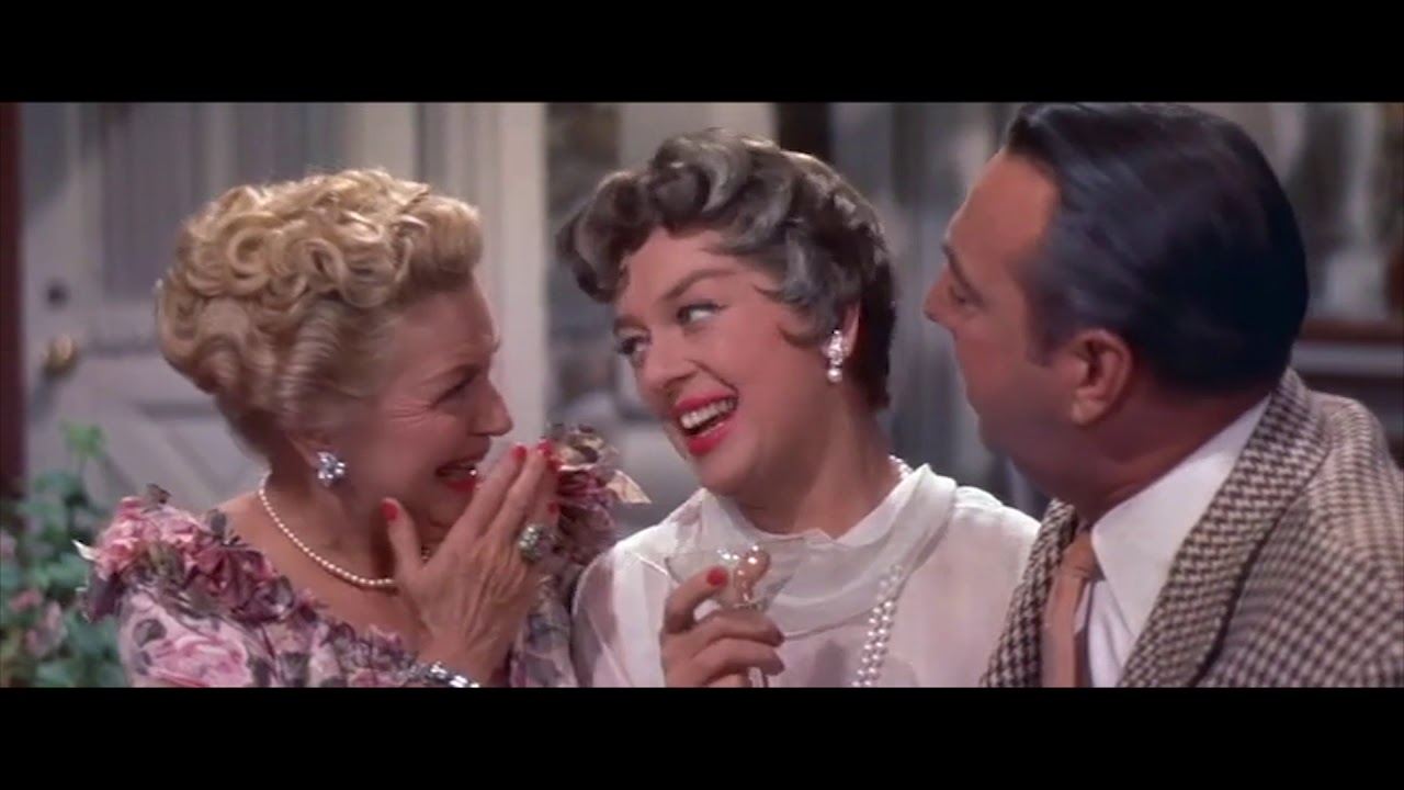 Auntie Mame and 1950s Femininity
