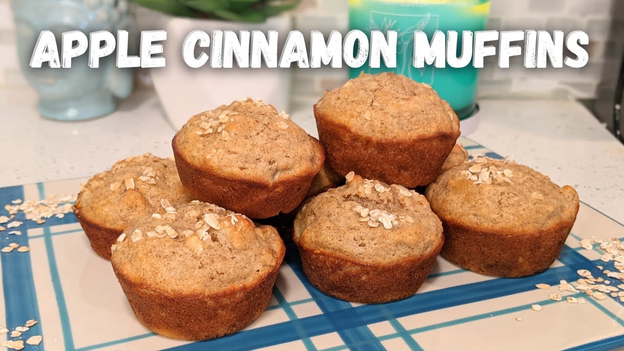 Easy & Healthy Apple Cinnamon Muffins Recipe • Healthy Breakfast To-Go or Guilt-Free Dessert