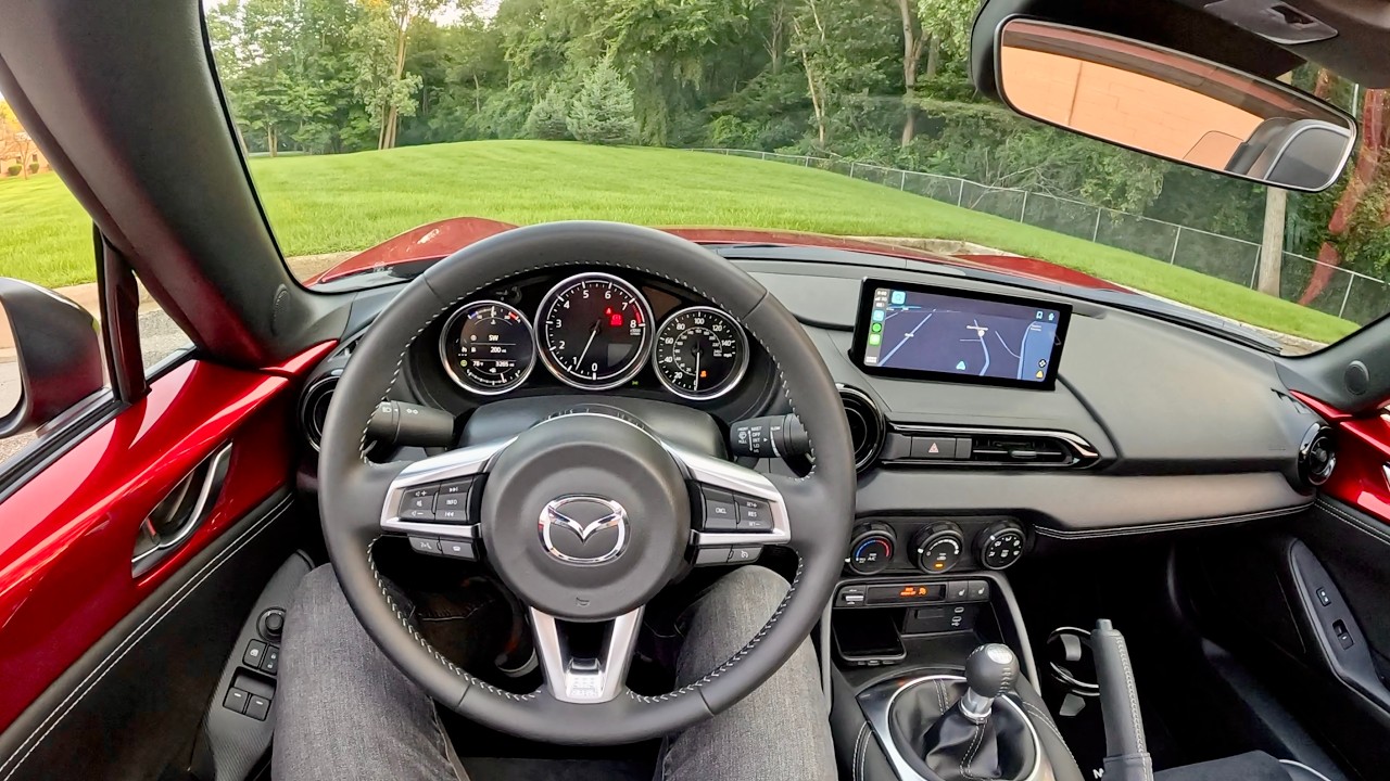 Mazda MX-5 Miata RF Club 2024 года (ND3 против ND1) — сравнение от первого лица