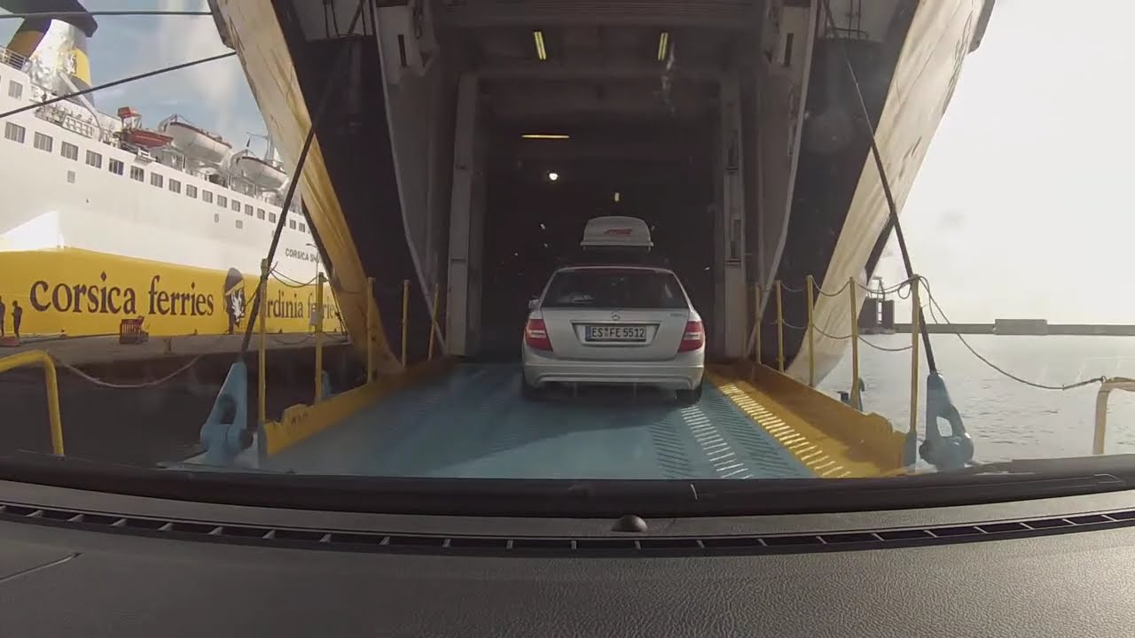CORSICA FERRIES EINFAHRT F&Auml;HRE SAVONA