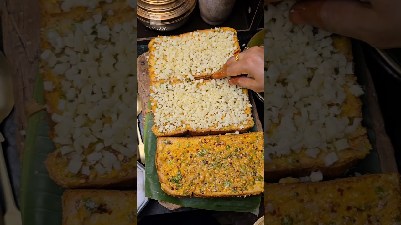 Smoky marinated paneer, oozing cheese, and a buttery garlic kick in every bite! 🧀🌶
