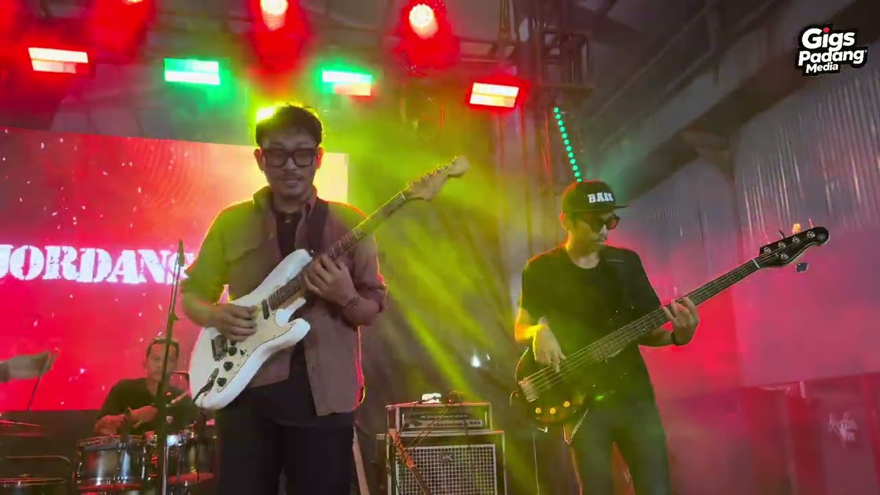 JORDANSSON Live Padang Gigs Charity LBH Padang 2026 