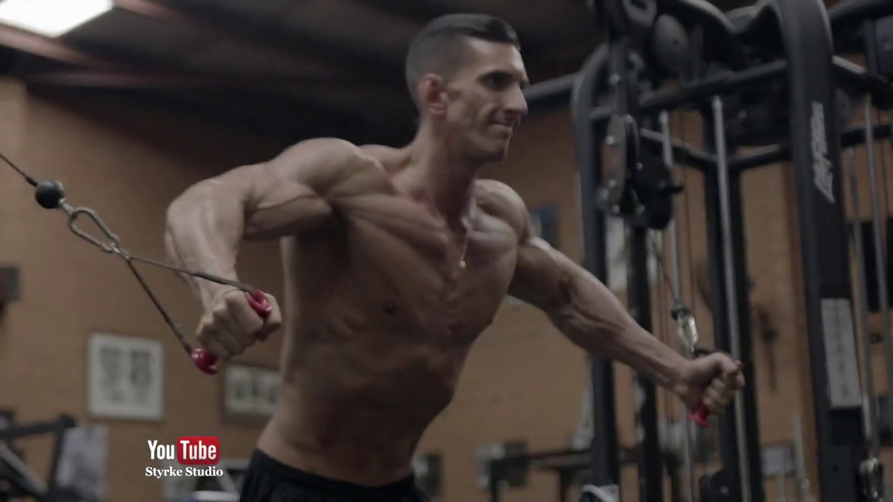 Shredded Fitness Model Jordan Madaschi Gym Workout Motivation Styrke Studio