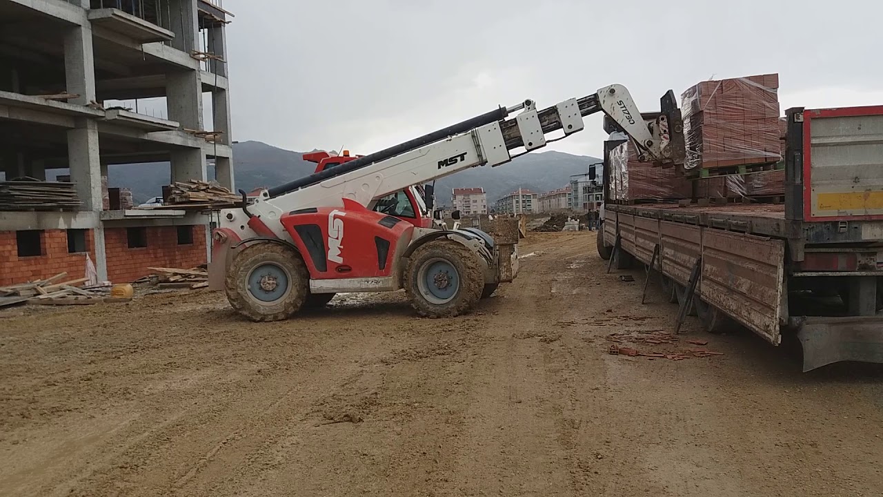 Tırdan Tuğla İndirme Binaya Verme // Mst 17 Metre Teleskopik // Mst Telehandler 17 Meter and Trailer