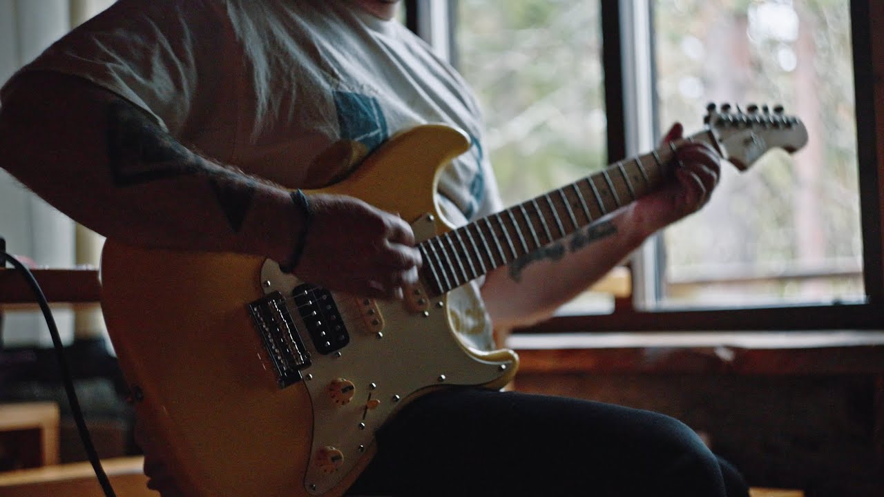Jet Guitars JS-400 Vintage Yellow - DEMO