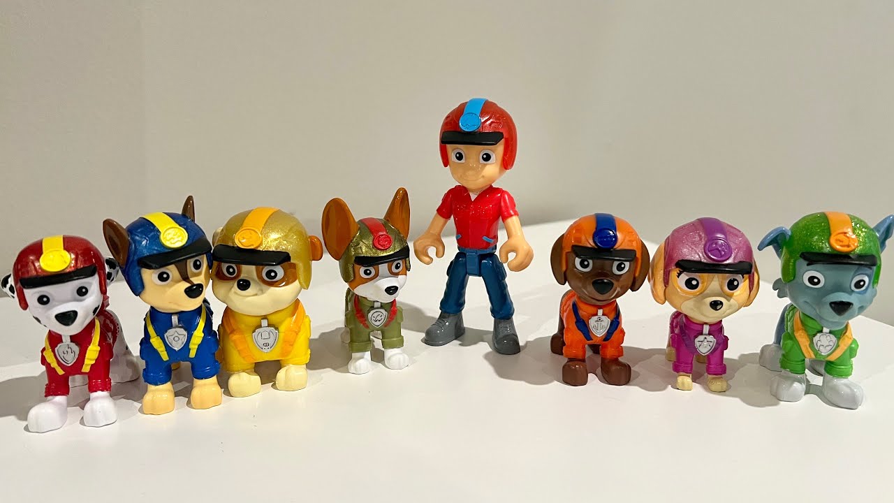 Paw Patrol Jungle Pups Action Figures Gift Pack 8 Figures