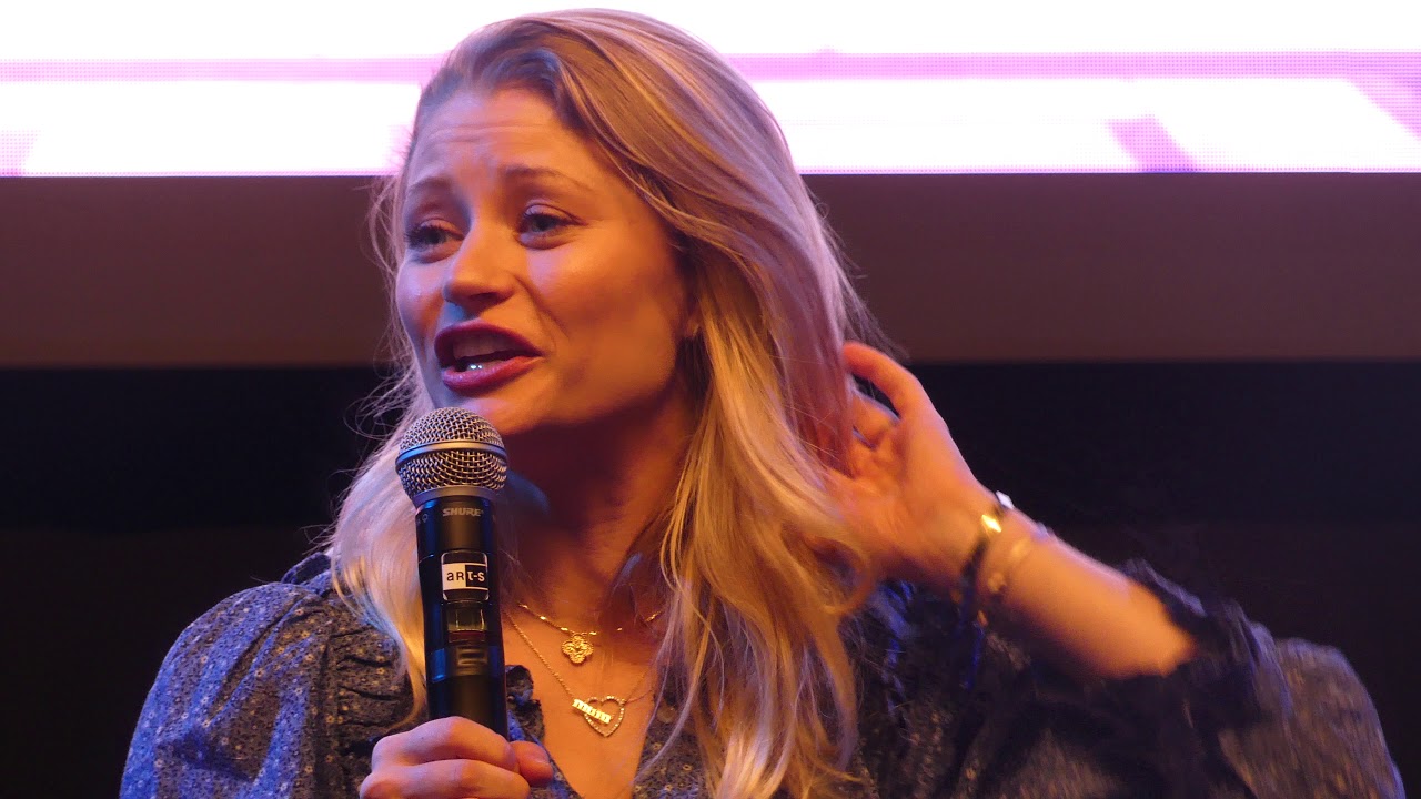 Paris Manga & Sci Fi Show 2019 - Once upon a time conference (4K clip)