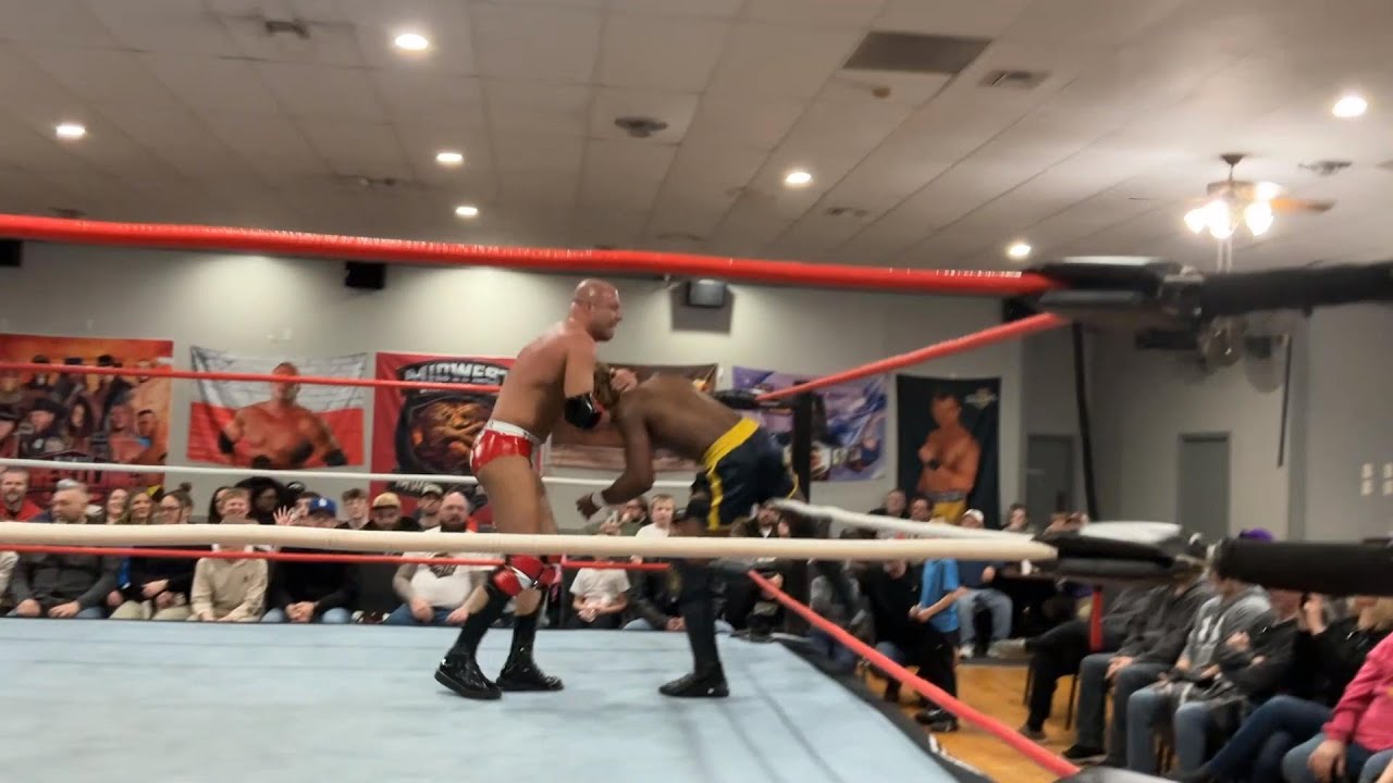 MWC Presents Return of the Champions!  Mario Pardua & Danny Dollar VS Dante Pharaoh & Jabari King