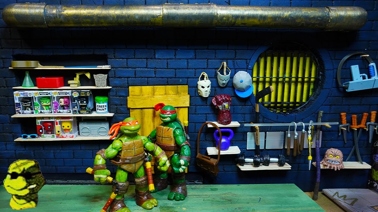 Making TMNT Accessory Display Diorama Wall