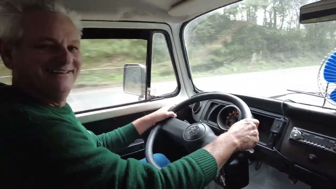 KOMBI COM DIREÇÃO DO MONZA X DUPLO A