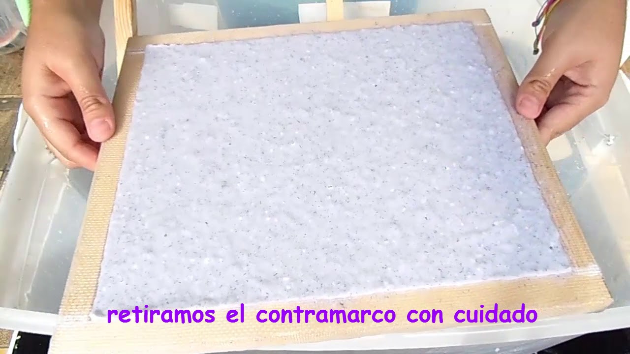 COMO HACER HOJAS RECICLADAS