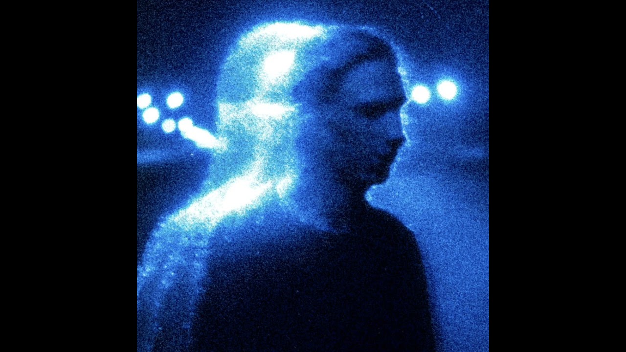 Alone In My Room - Void Runner （Ｓｌｏｗｅｄ）