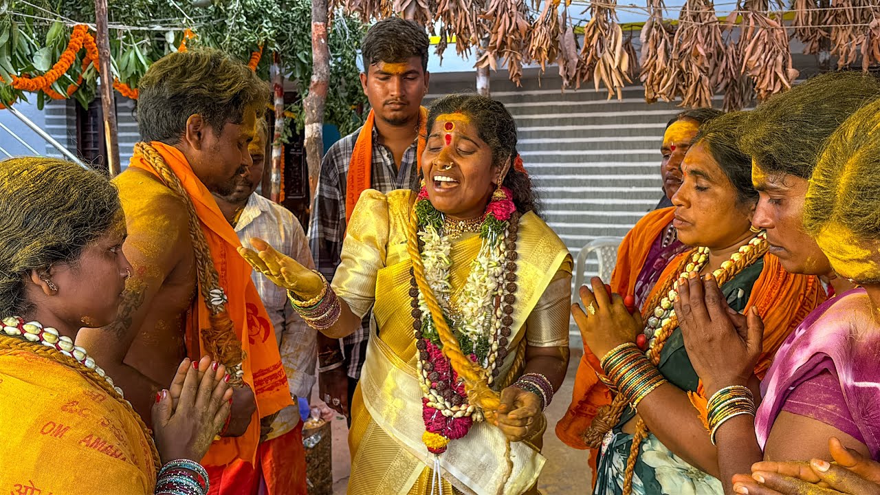 Lohitha Bonam Yellamma Kolupu at pothapalli || Lohitha Bonam Yellamma sigam pothapalli 