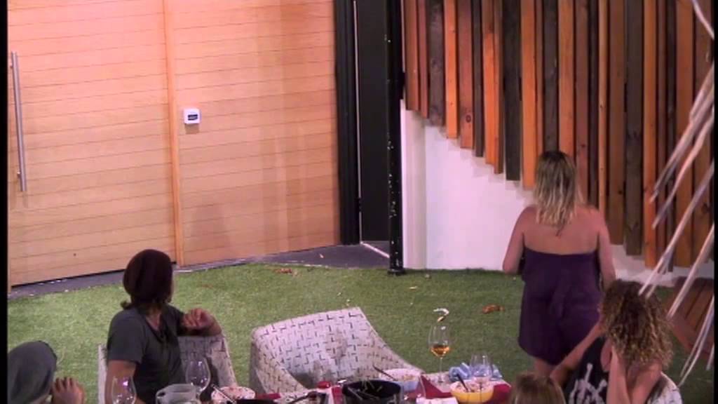 Big Brother AU 2013: Live Feed: Parkour Boog style.