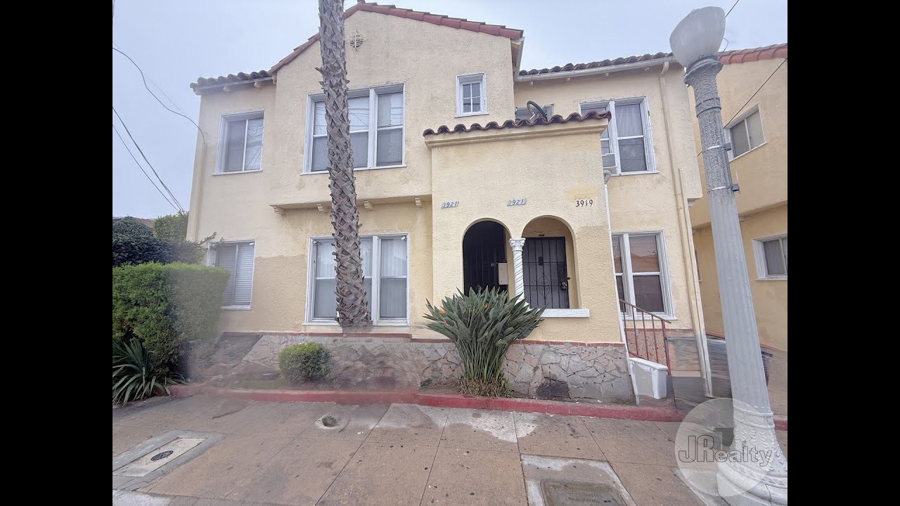 3921 Walton Ave, Los Angeles, CA 90037