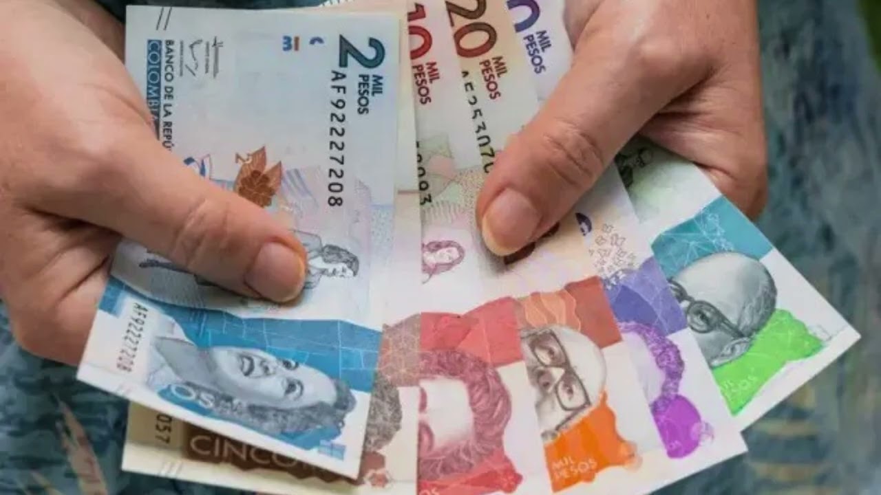 Debate por el aumento del salario mínimo en Colombia - Análisis por Iván  Montoya - Blu radio