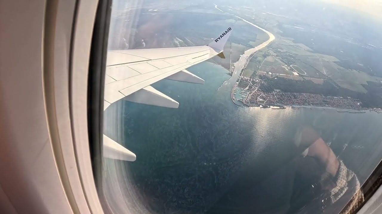 Pisa - Kraków. Start i lądowanie. Widok z miejsca 24F