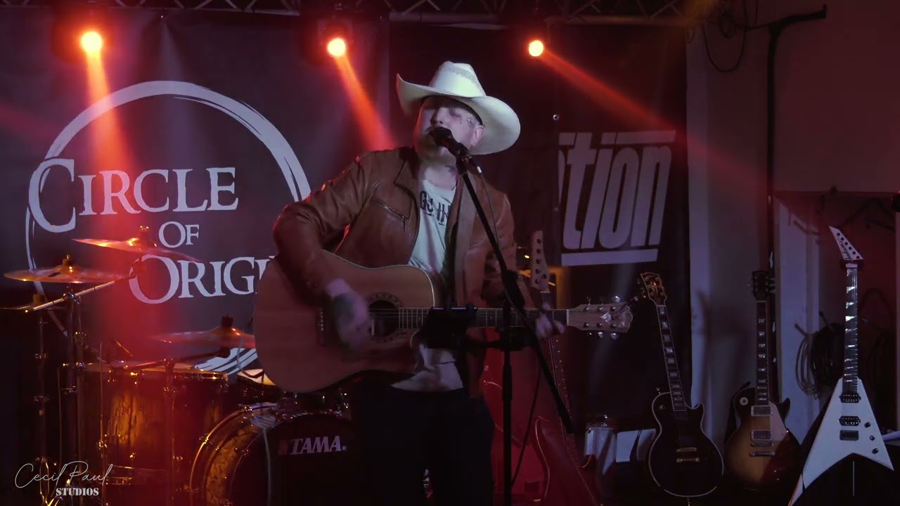 Kelain James - Turn The Page - Bob Seger - Live Acoustic