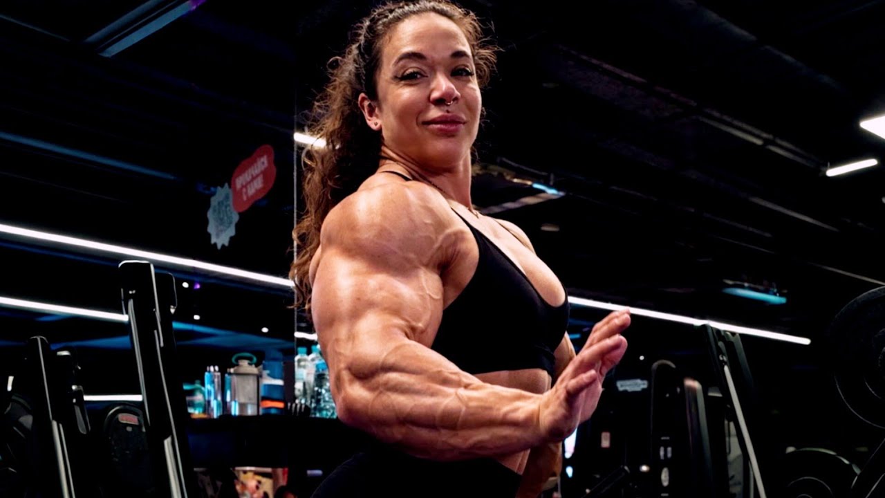 Maria Gildt’s Incredible Muscle Definition & Strength