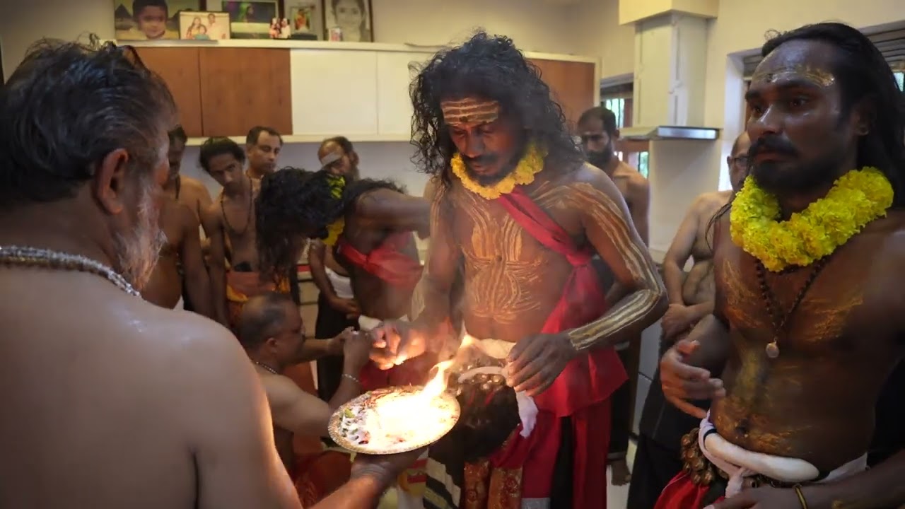 വീട്ടിലെ അയ്യപ്പൻ വിളക്ക് 2022 (Ayyappan Vilakku 2022) പാലകൊമ്പ് ഏഴുന്നെള്ളിപ്പ്
