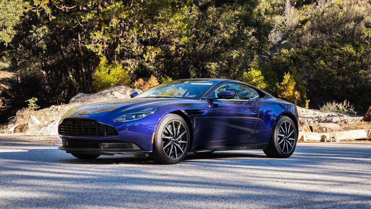 Обзор Aston Martin DB11 V8: то, что нужно