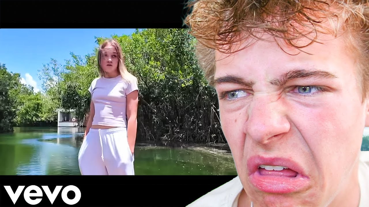 my little sister made a DISS TRACK 😭