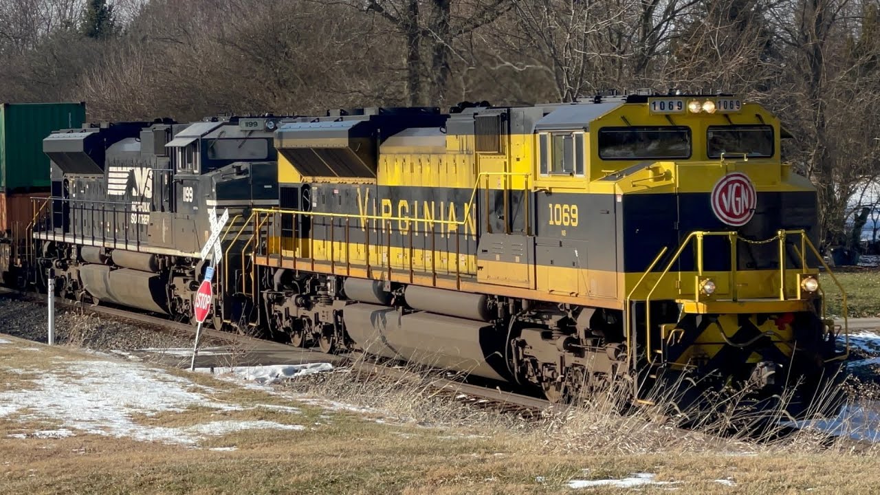 Central Ohio Train Action: 4