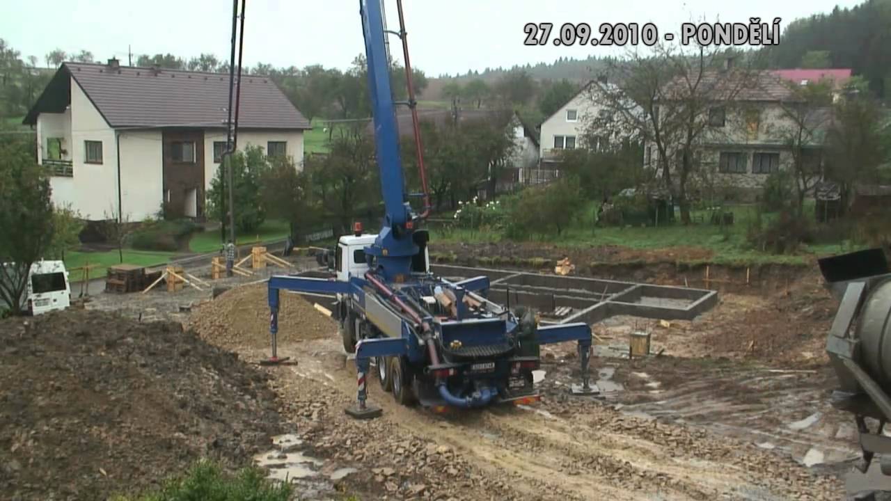 Stavba domu 23.9 až 1.10. 2010