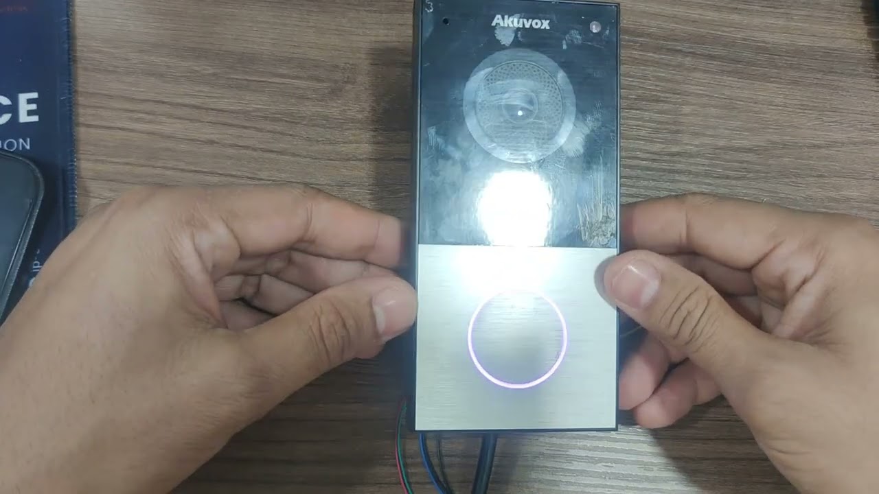 Reset E12 akuvox