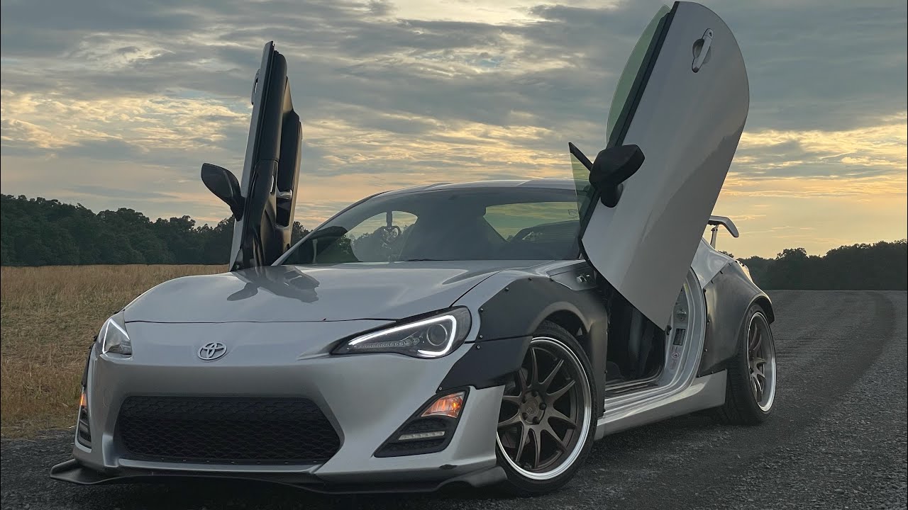 FRS/BRZ Rocket Bunny V1 Widebody Install!
