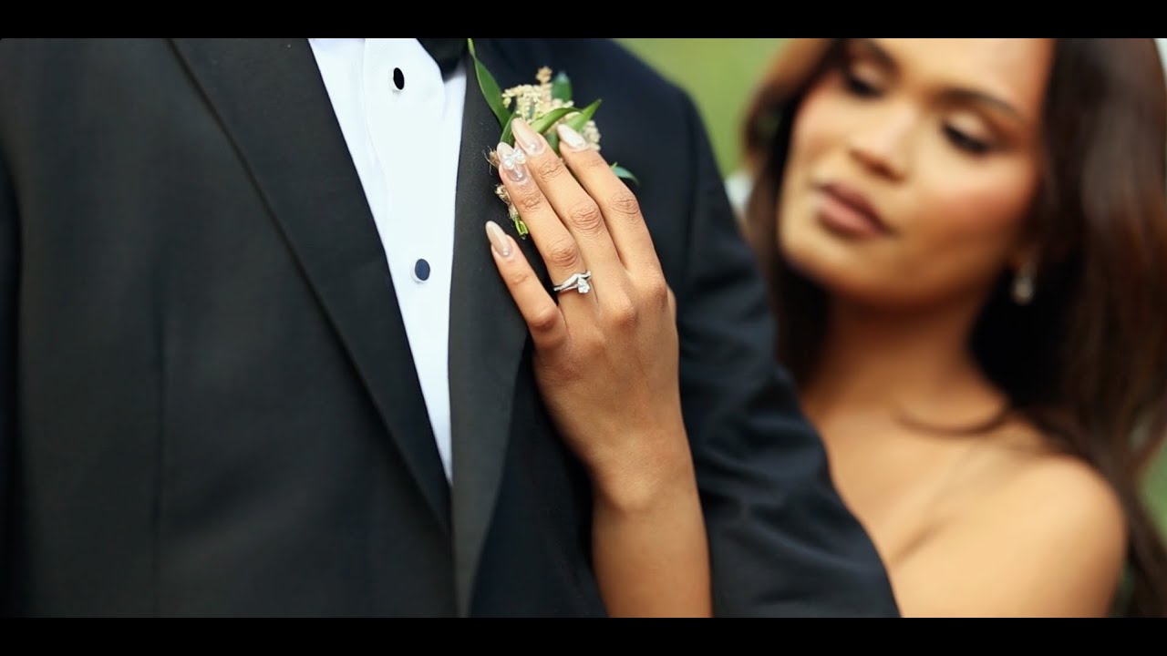Emerald Lake | Elope Banff | Elopement Fall | British Columbia Elopement | Elope Experience