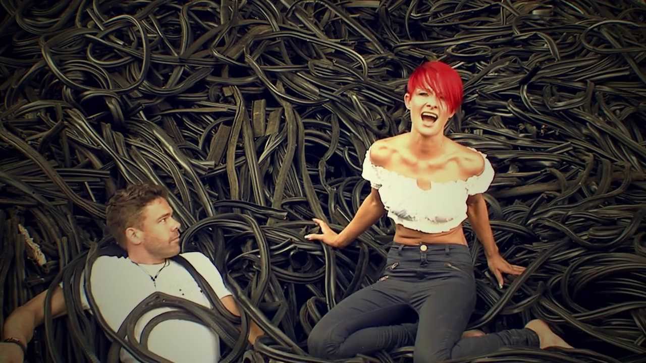 Christin Stark - Totalausfall  (offizielles Video)