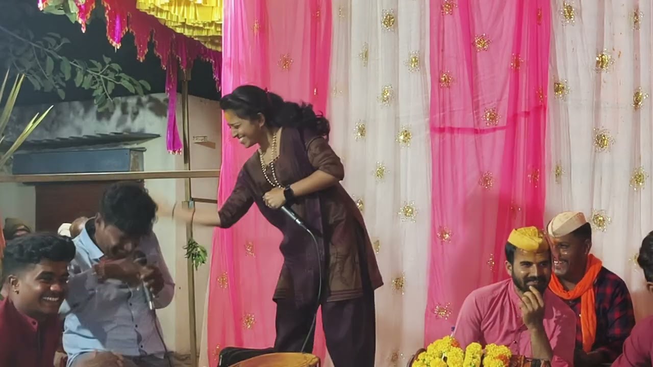 ಅಕ್ಷತಾ ಮುತ್ತೂರು ಸೂಪರ್ ಕಾಮಿಡಿ ಸಂಭಾಷಣೆ Akshata muthur Bari sambhashan #comedy  #halappa_pujeri 