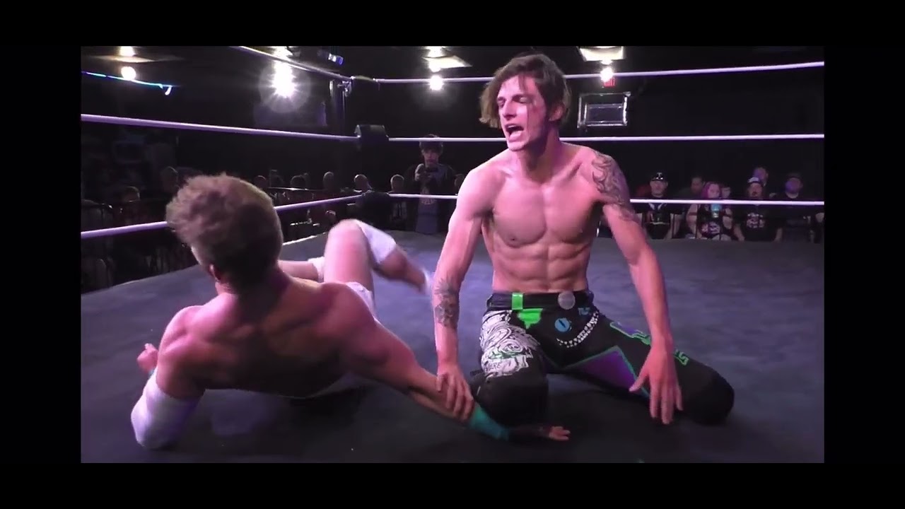 “The Underwater Wet Body” Phil Shark vs Tommy Prince at MPX Wrestling 10/08/2022