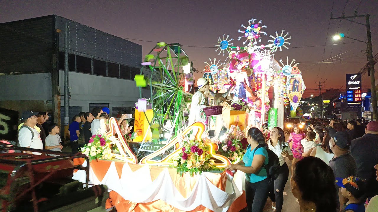 Desfile del correo zacatecoluca 2025